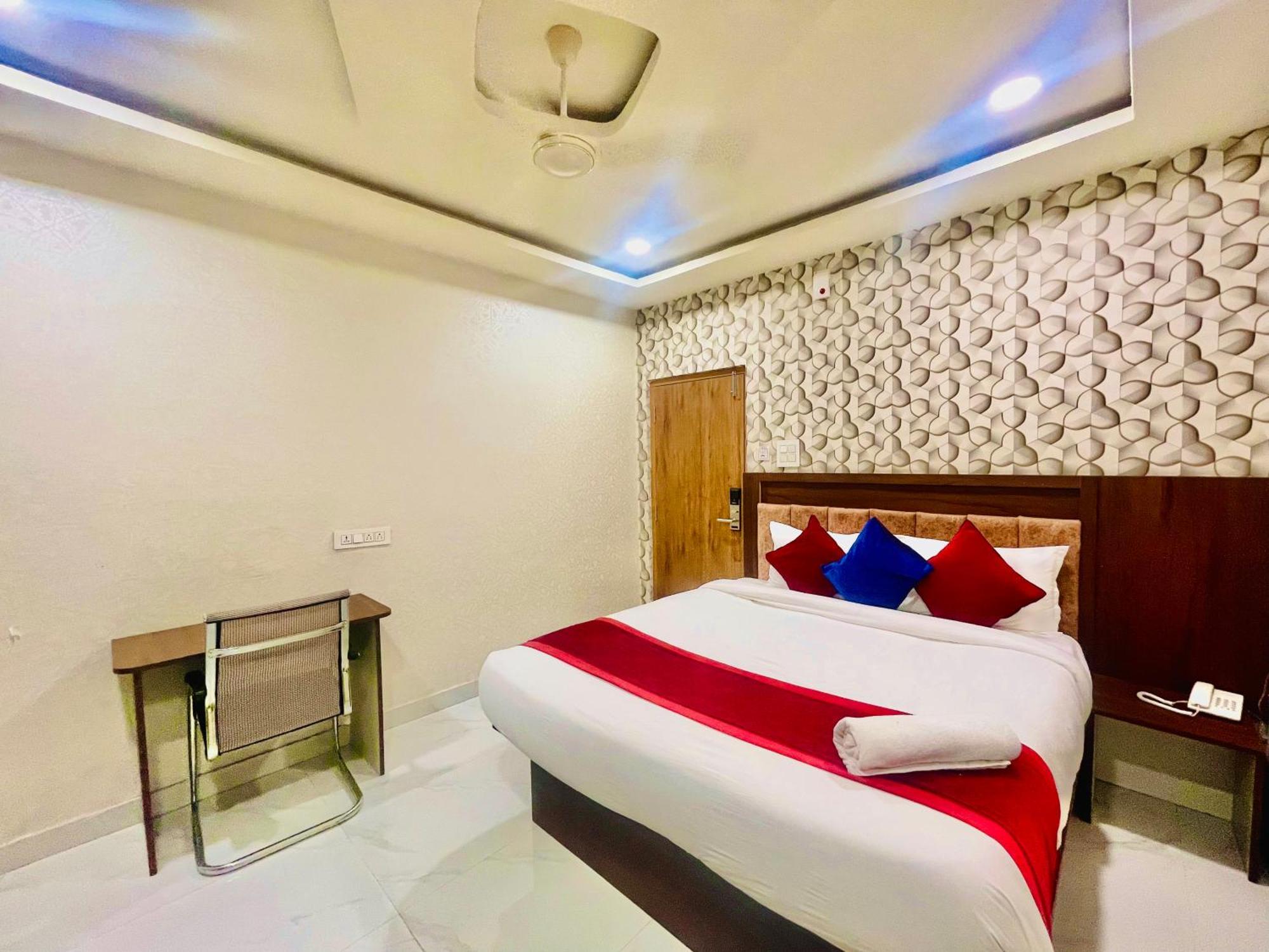 Hotel Eagle Grand Hyderabad Airport Zone Shamshabad Exterior foto